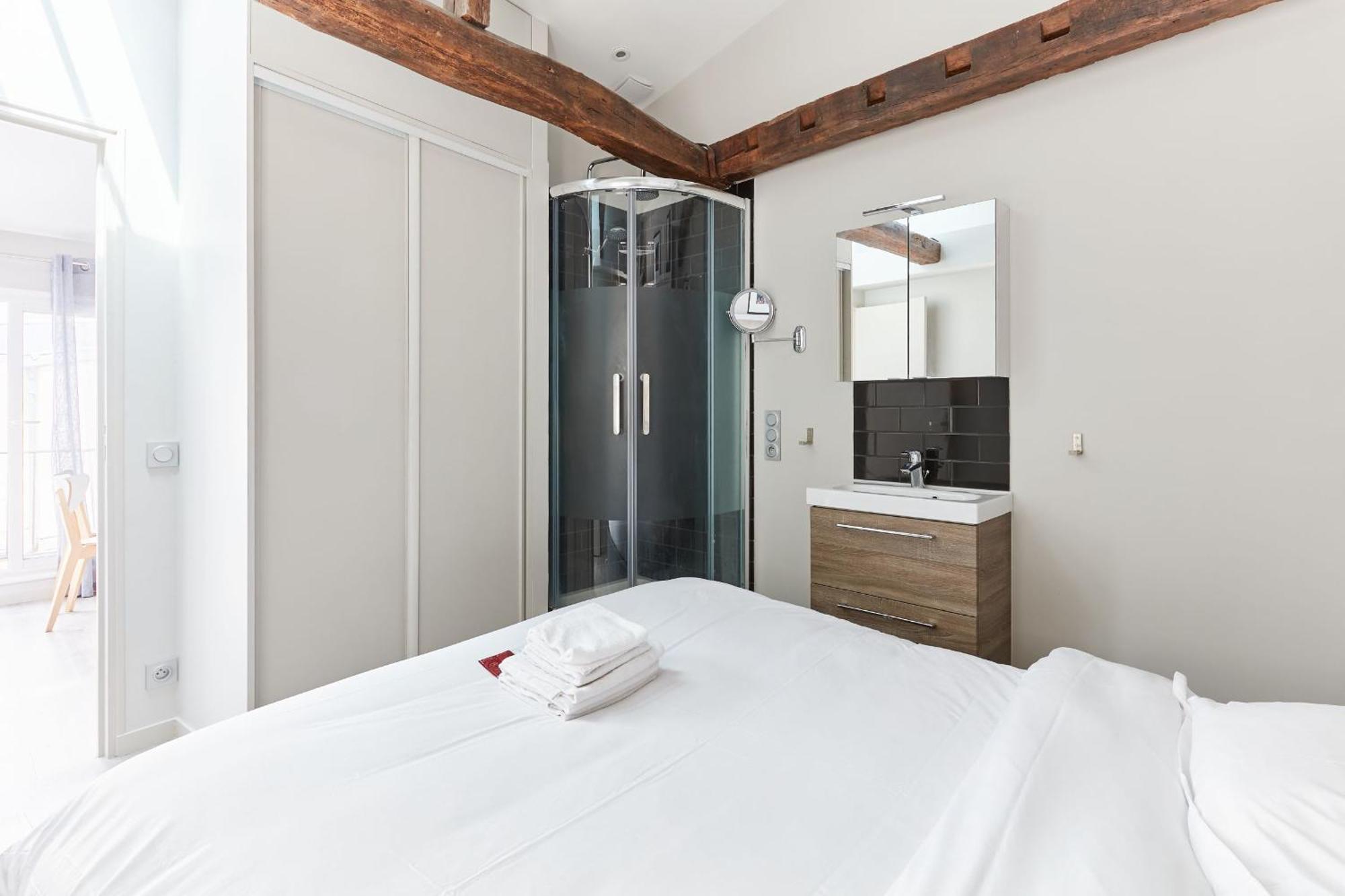Jardin And Balcony 1Br Apartment Париж Екстериор снимка